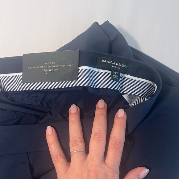 NWT Banana Republic Logan Trouser-Fit Washable Wool-Blend Pant - Navy sz 14S - Picture 9 of 9